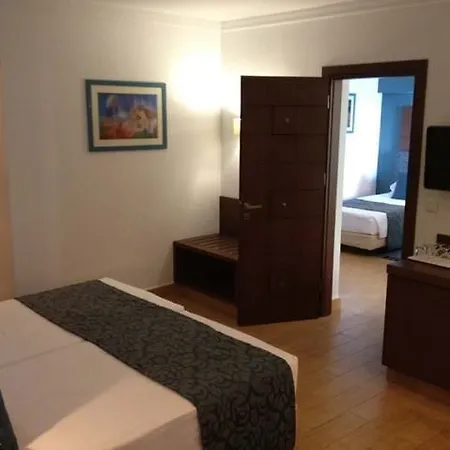 酒店 Lagas Aegean Village 4*